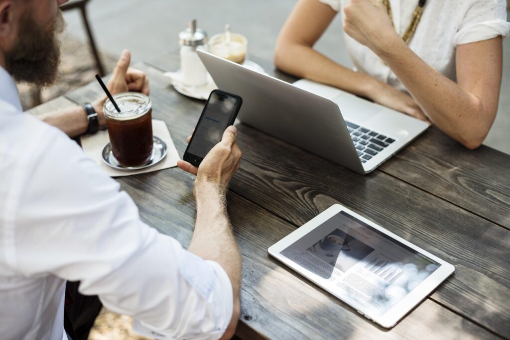 ONLINE HUSTLE, MAKE MONEY ONLINE